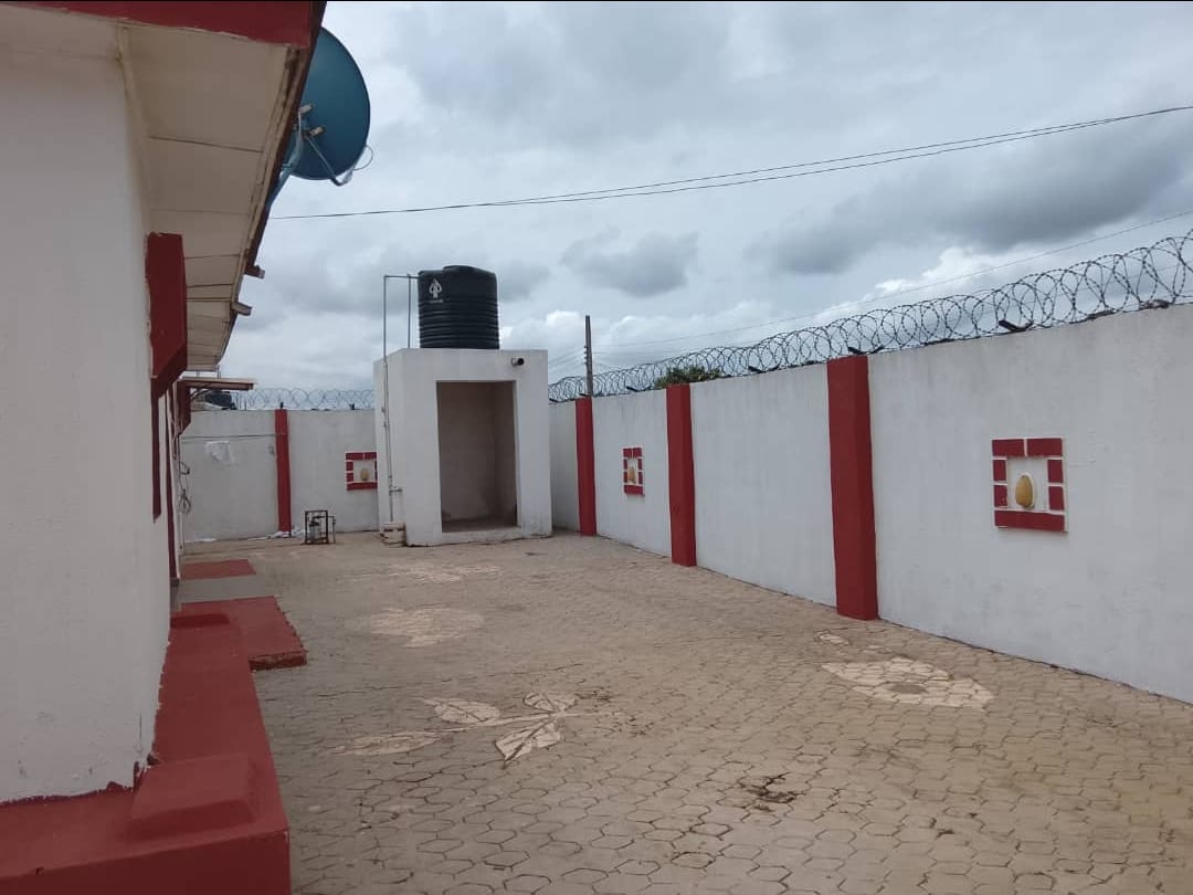 8 Bedroom Duplex and 3 Room & Parlour Self contain.