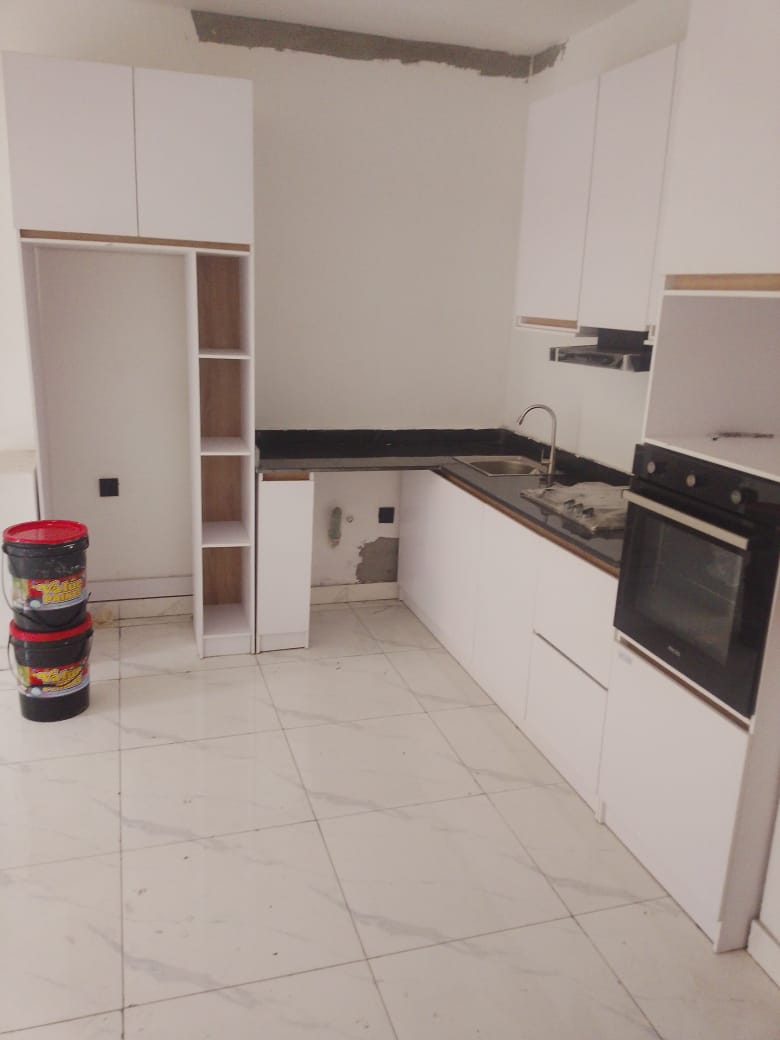 2 Bedroom Unfurnished Flat.