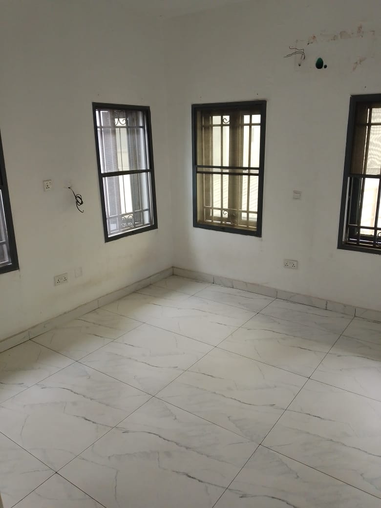 4 Bedroom Duplex for SALE: