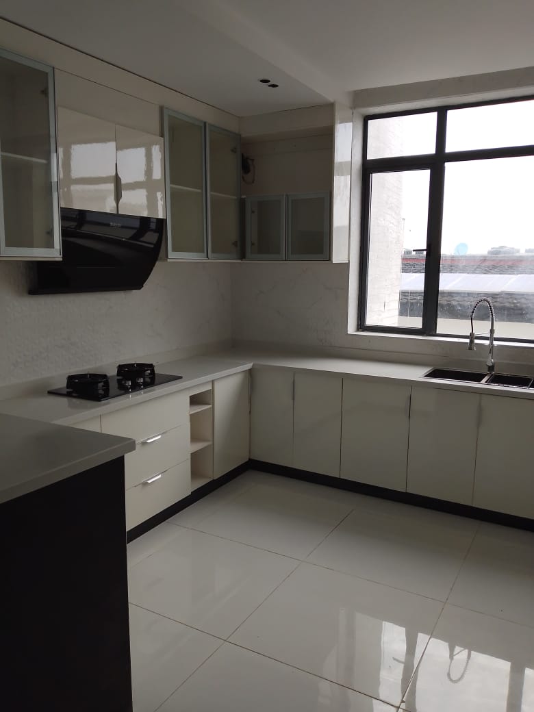2 Bedroom Flat for SALE at Lamorde Apartments:
