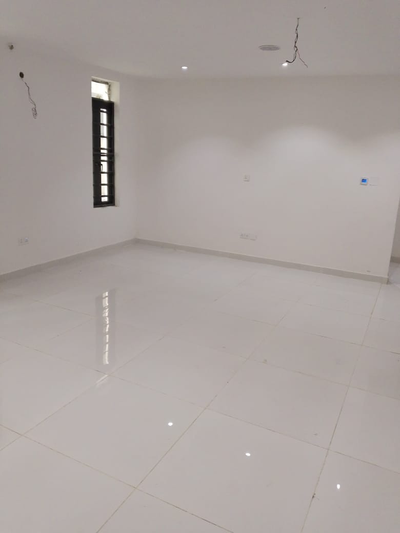 2 Bedroom Flat for SALE: