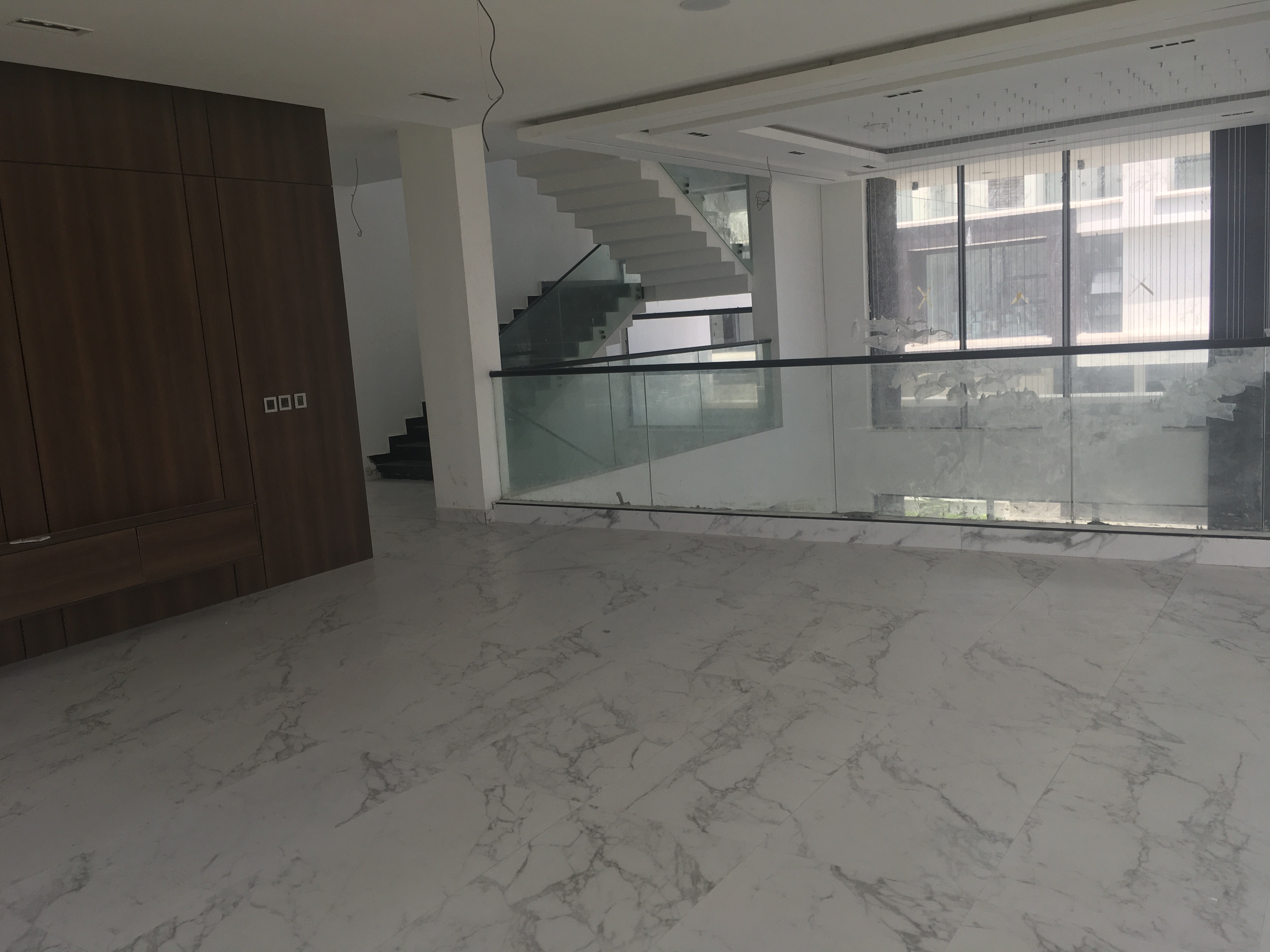5 Bedroom Semi Detached Duplex