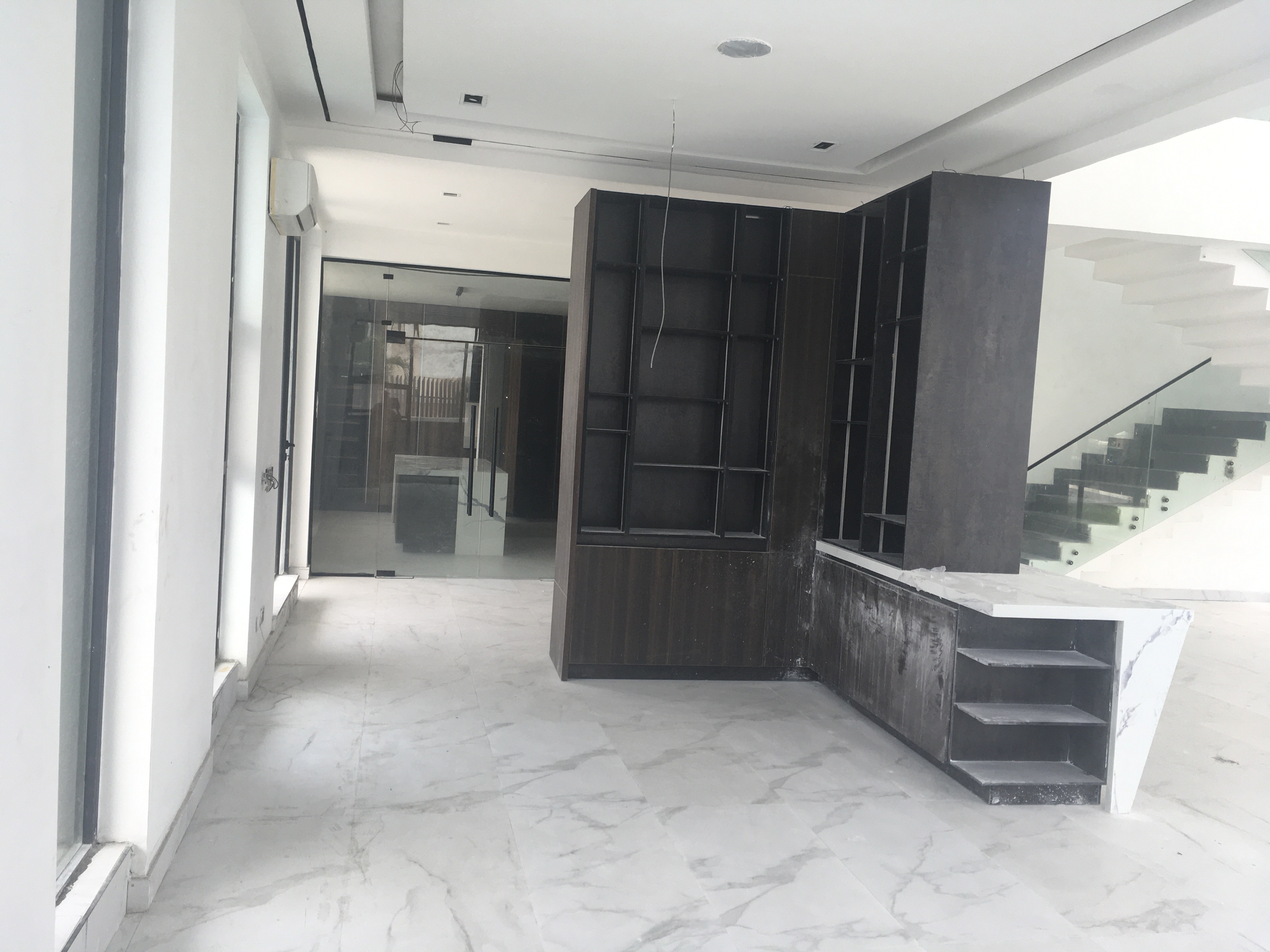 5 Bedroom Semi Detached Duplex