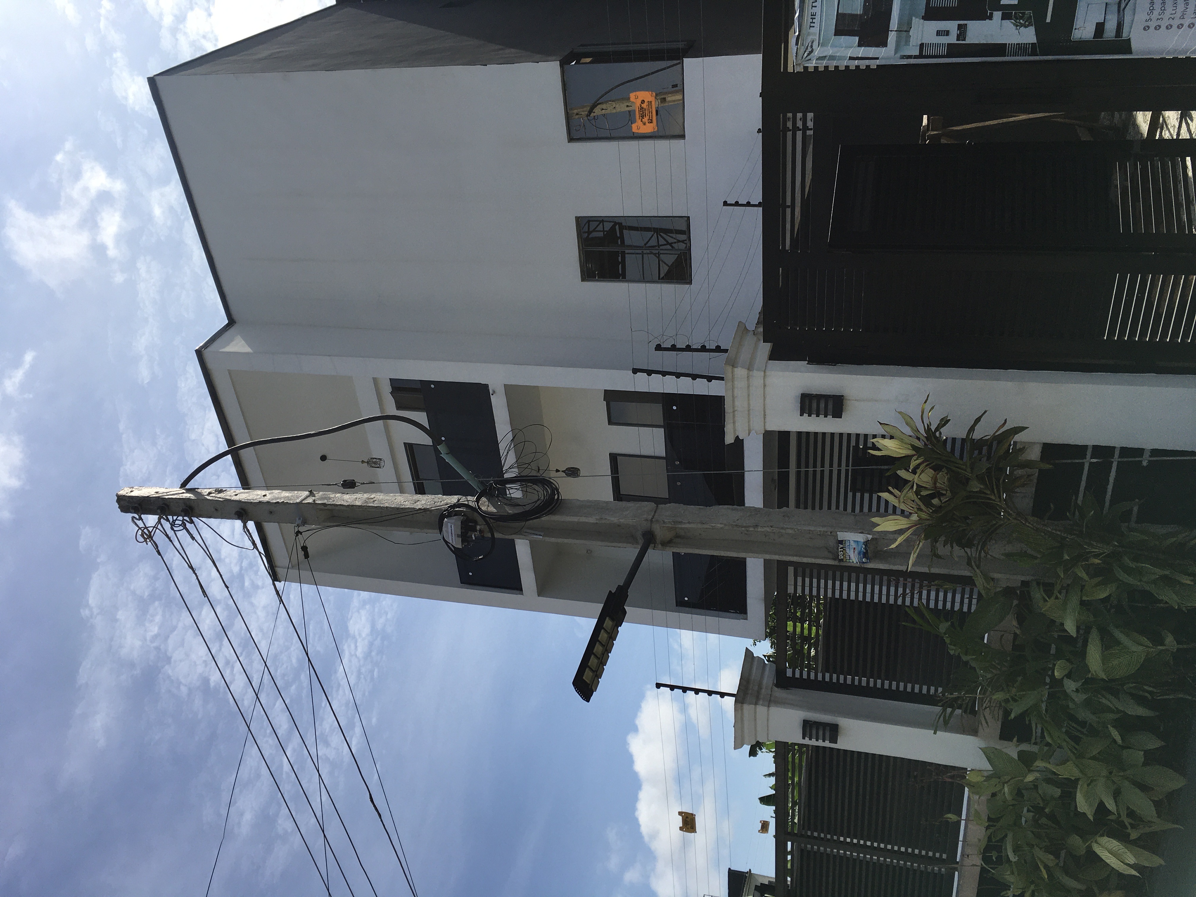 3 Bedroom semi Detach With B.Q