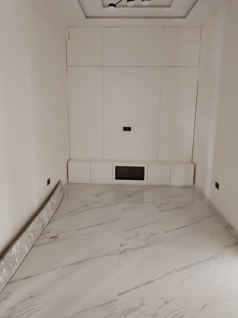 4 Bedroom Terrance Duplex in Brownstone Estate for SALE: