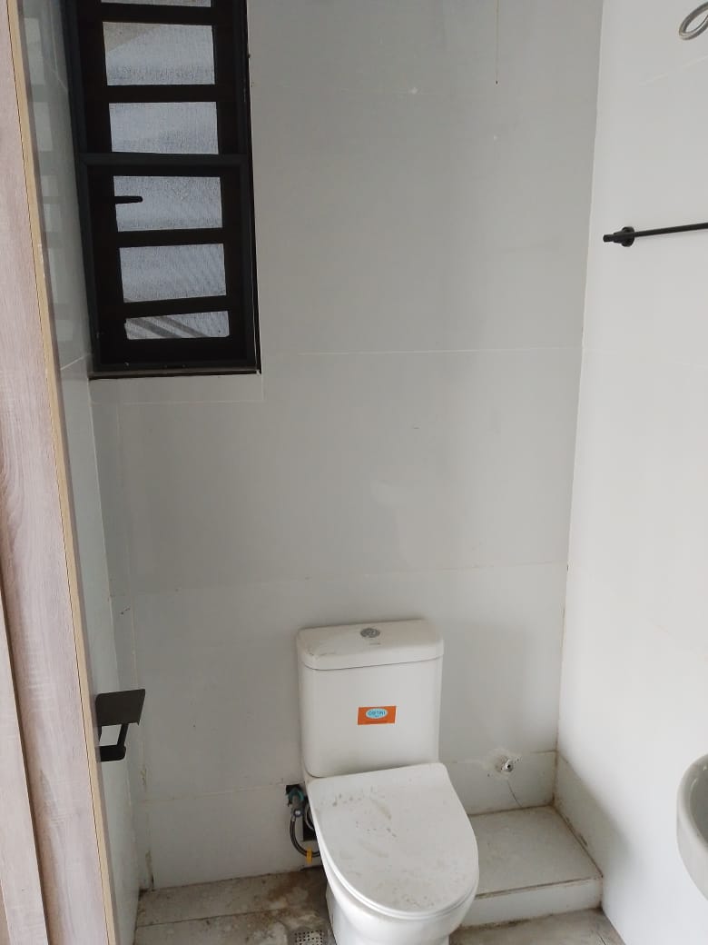 2 Bedroom Fully Furnished Flat at Brownstone Estate for SALE: