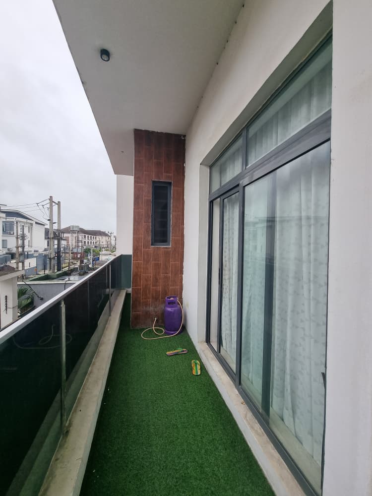 3 Bedroom Unfurnished Flat for SALE: